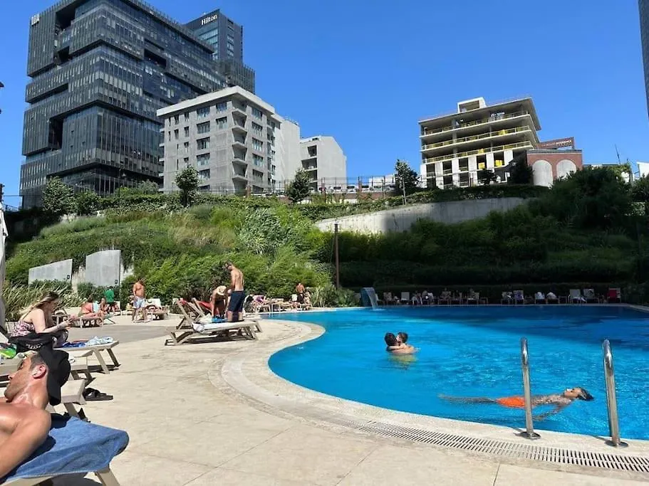Modern Luxury Apt At Sinpas Queen Istanbul 0*,